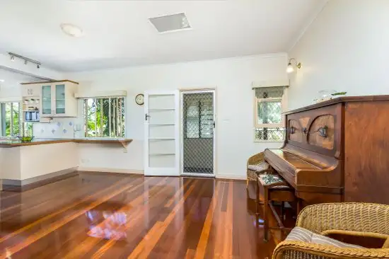 Sixth view of Homely house listing, 535 Tingal Road, Wynnum QLD 4178