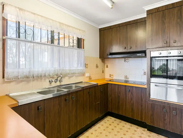 Fourth view of Homely house listing, 20 Modred Street, Carindale QLD 4152