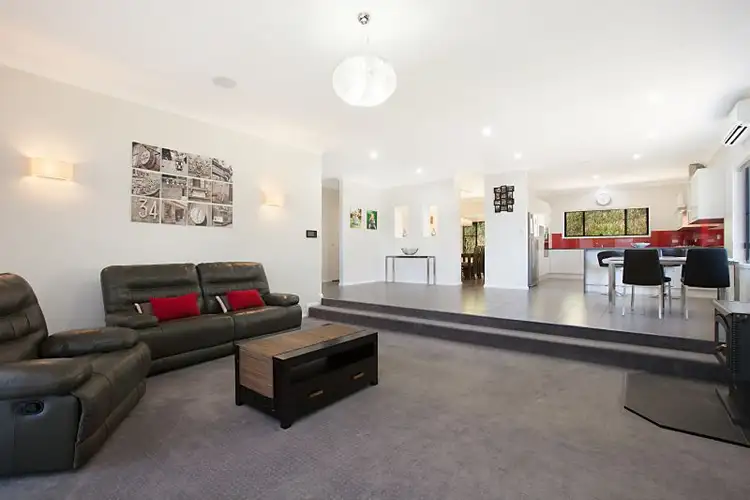 8 Mortons Close, Kincumber NSW 2251