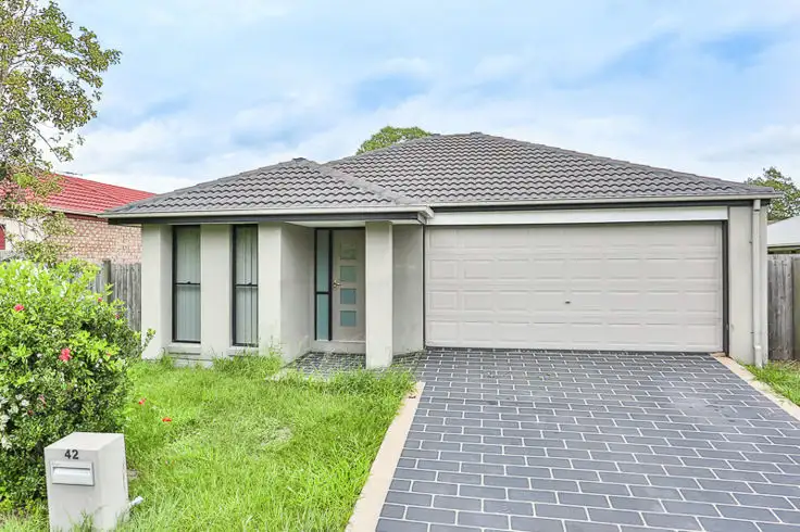 42 Penrose Circuit, Redbank Plains QLD 4301