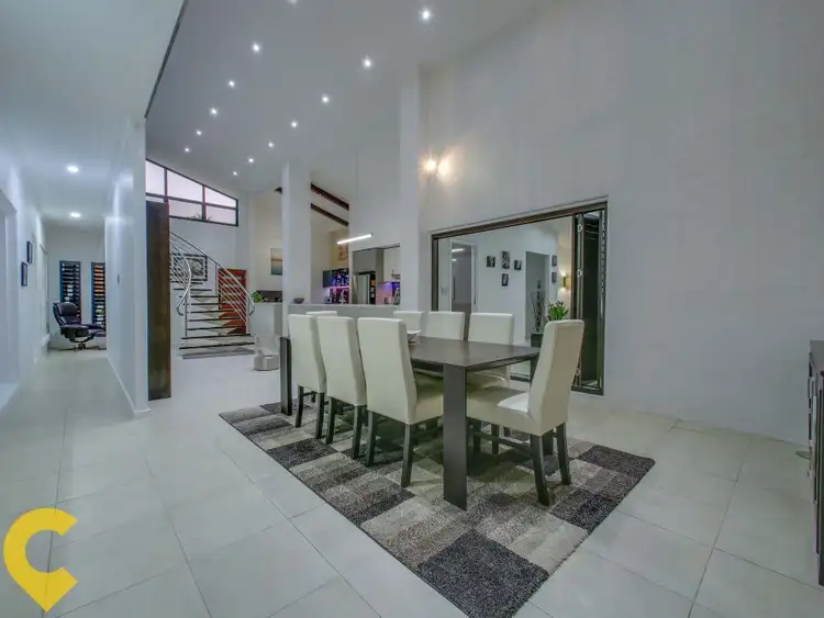 16 Lodge Road, Wooloowin QLD 4030