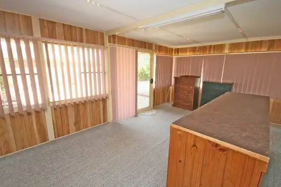 Sixth view of Homely house listing, 5 Caley Close, Tamworth NSW 2340