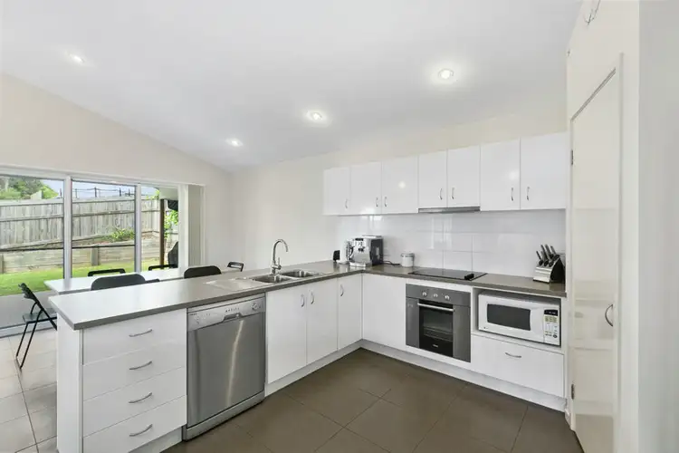 Fourth view of Homely house listing, 10 Patterson St, Wynnum QLD 4178