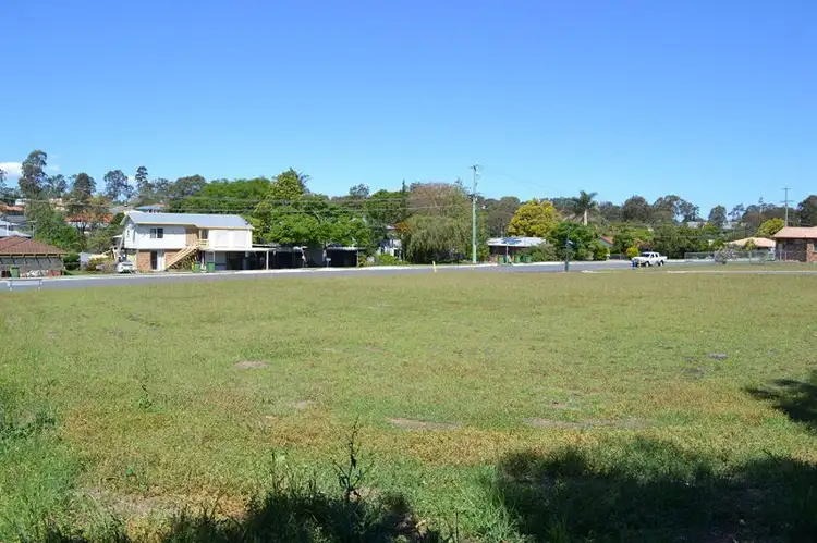 62 Jacaranda Drive, Yamanto QLD 4305