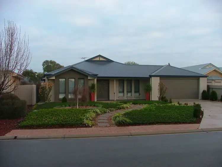 Main view of Homely house listing, 10 Albert Place, Murray Bridge SA 5253