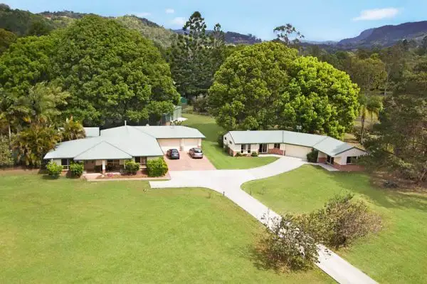 537 Currumbin Creek Rd, Currumbin Valley QLD 4223