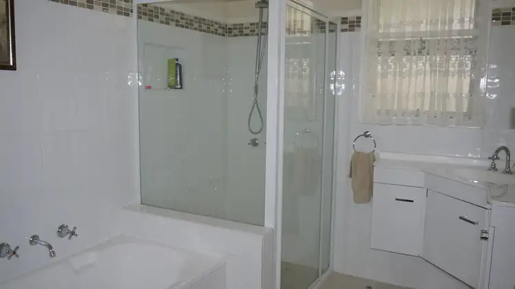 Sixth view of Homely house listing, 5 Neridah Avenue, East Tamworth NSW 2340