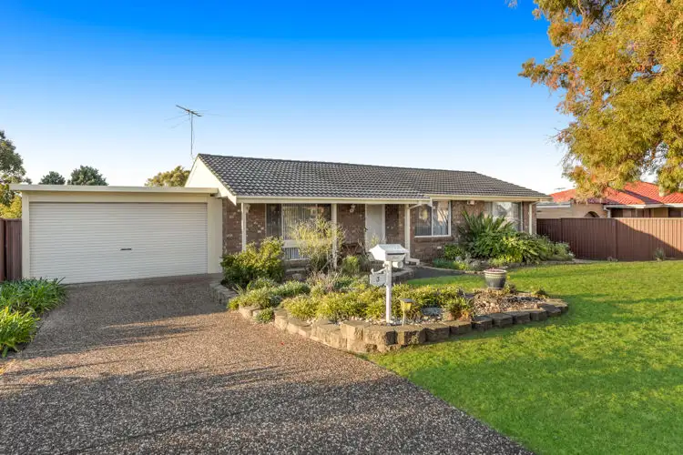 3 Tununda Place, Eschol Park NSW 2558