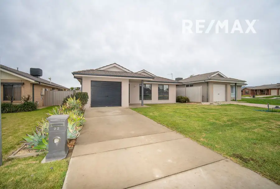 Main view of Homely house listing, 22 Womboin Crescent, Glenfield Park NSW 2650