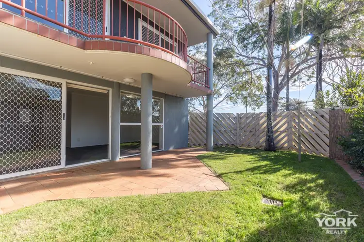 1/328 Hume Street, Centenary Heights QLD 4350
