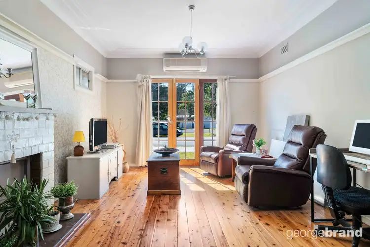 Sixth view of Homely house listing, 2 Tenth Avenue, Budgewoi NSW 2262