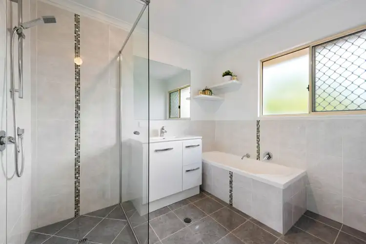 Sixth view of Homely townhouse listing, 9/10 Adrian Place, Wishart QLD 4122