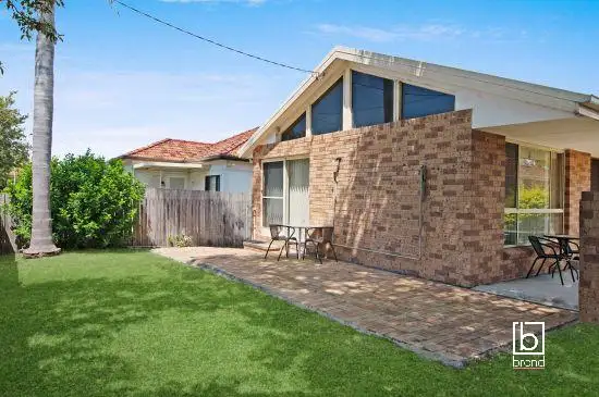 Third view of Homely semi-detached listing, 8 Canton Beach Road, Toukley NSW 2263