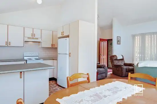 Fifth view of Homely semi-detached listing, 8 Canton Beach Road, Toukley NSW 2263