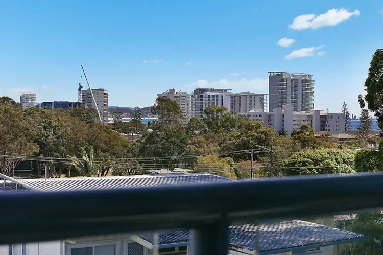 12/7 Stapylton Street, Coolangatta QLD 4225