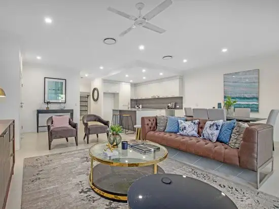 Second view of Homely townhouse listing, 8/1 Luke Close (232 Hellawell Road), Sunnybank Hills QLD 4109