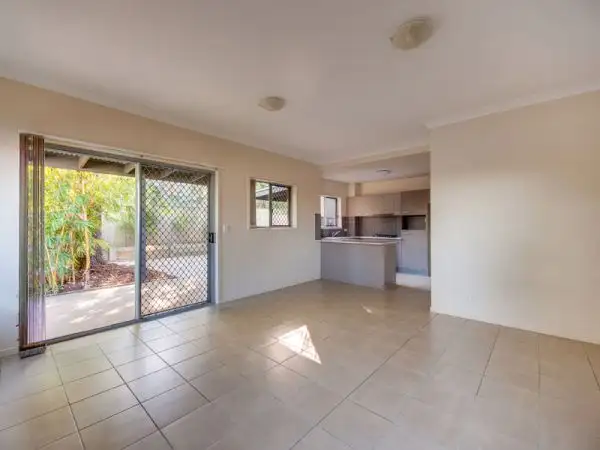 Sixth view of Homely townhouse listing, 1/52 Forest Street, Moorooka QLD 4105