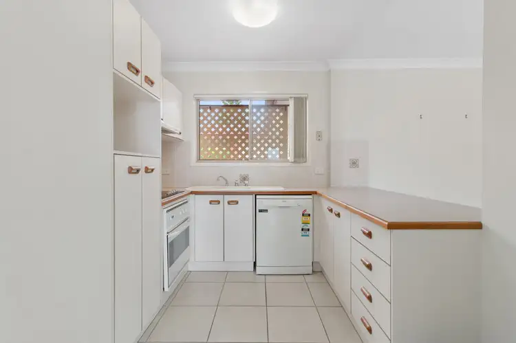 Sixth view of Homely unit listing, 8/3 Haig Street, Coorparoo QLD 4151