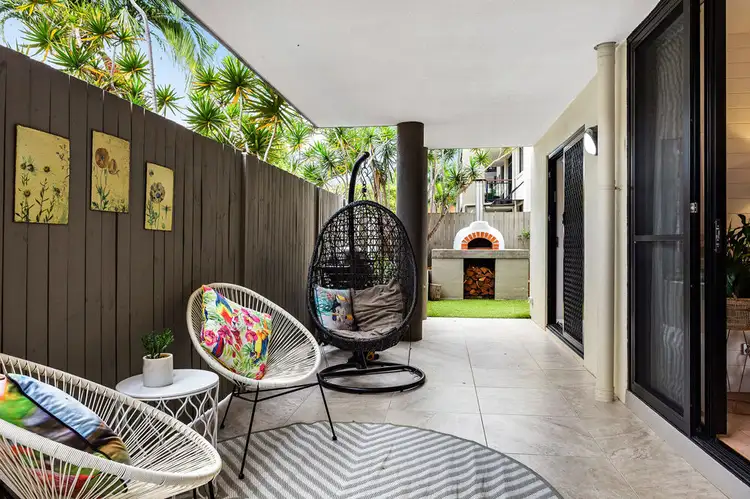 Main view of Homely unit listing, 3/9 Newstead Avenue, Newstead QLD 4006