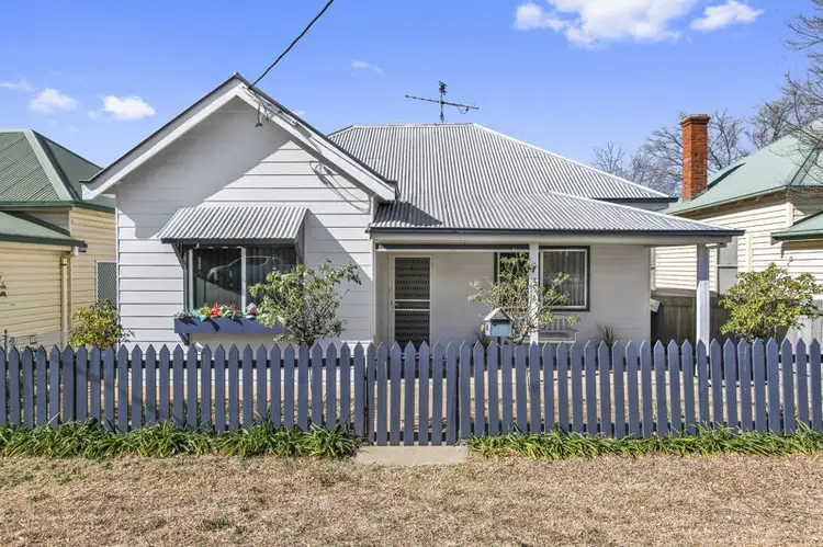 Main view of Homely house listing, 86 Church Street, Tamworth NSW 2340
