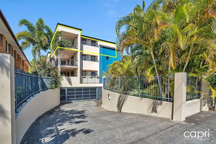 7/31 Middle Street, Labrador QLD 4215