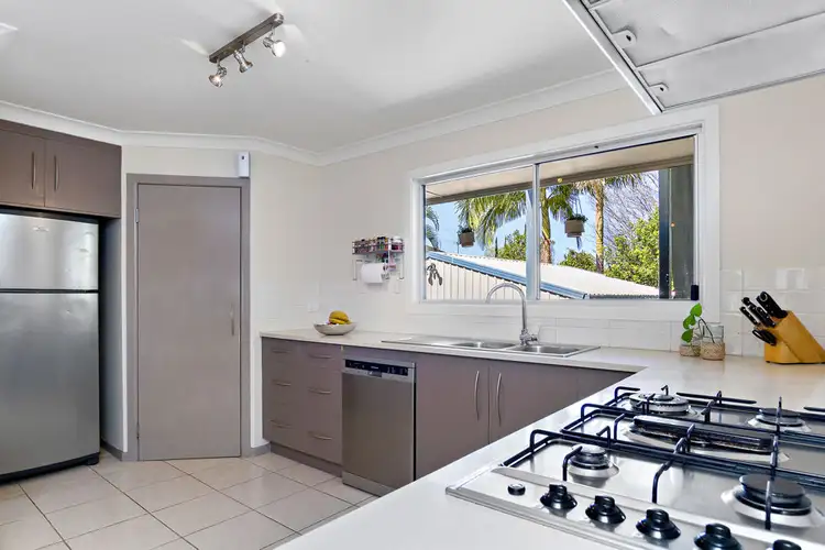 Fifth view of Homely house listing, 4 Onslow Street, Arana Hills QLD 4054