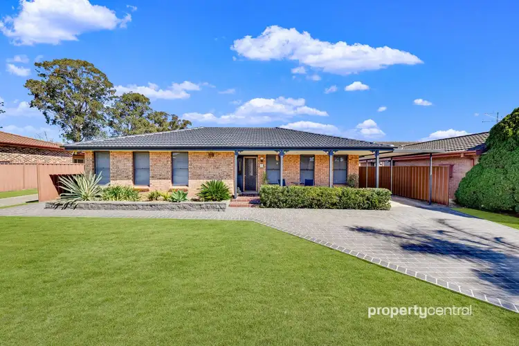 19 Francis Greenway Avenue, St Clair NSW 2759