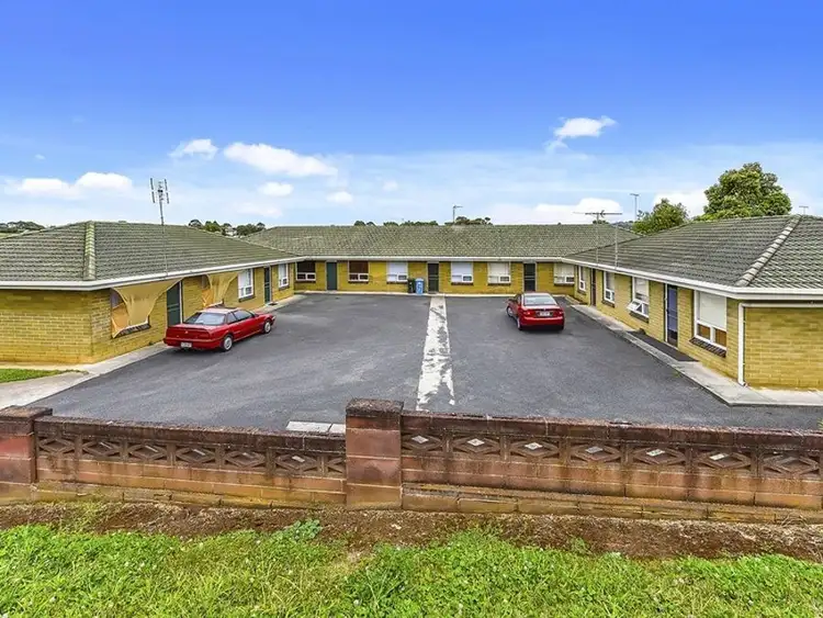 Second view of Homely unit listing, 2/7 Sinclair Street, Mount Gambier SA 5290