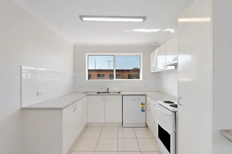 Fifth view of Homely unit listing, 4/405 Rode Road, Chermside QLD 4032