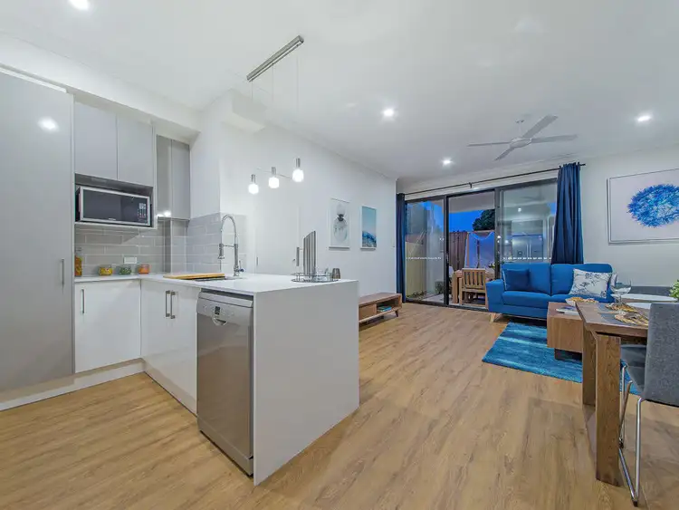 Second view of Homely townhouse listing, 2/84 Andrew St, Wynnum QLD 4178