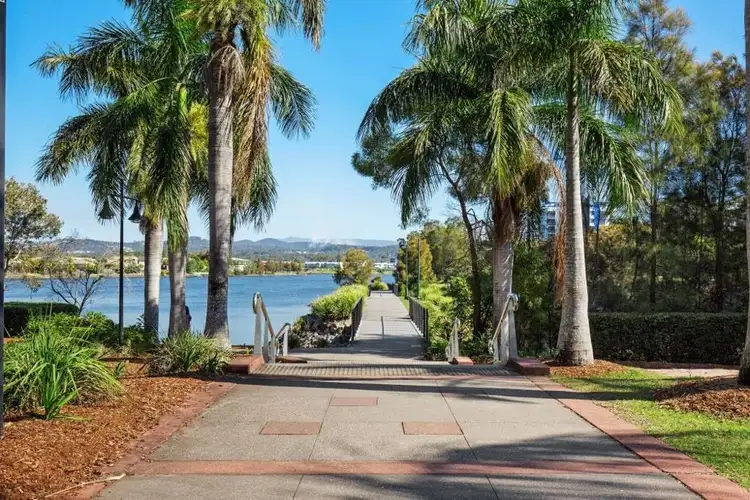 171/1-7 Moores Crescent, Varsity Lakes QLD 4227