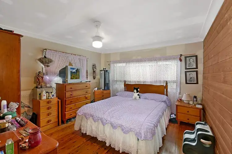 Fifth view of Homely house listing, 75 Leonard Avenue, Toukley NSW 2263