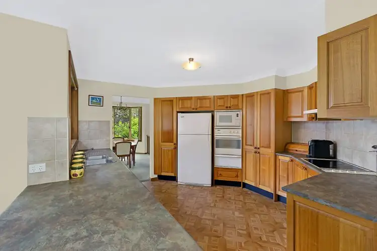 Sixth view of Homely house listing, 3 Tracey Lea Close, Jilliby NSW 2259