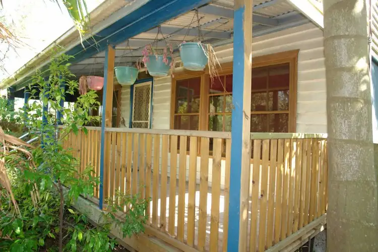 6 Panonia Road, Wyong NSW 2259