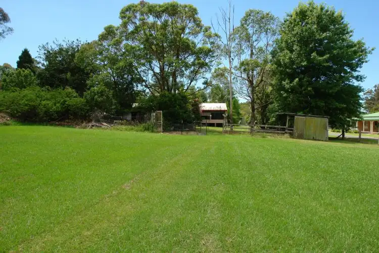 Fourth view of Homely rural property listing, 5 Rossmore Close, Alison NSW 2259