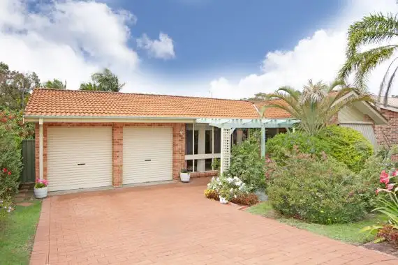 Fourth view of Homely house listing, 31 Twin Lakes Drive, Lake Haven NSW 2263