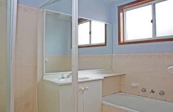 Fifth view of Homely house listing, 4 Gavin Way, Lake Haven NSW 2263