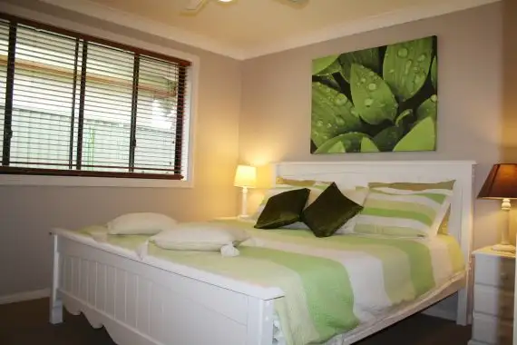Sixth view of Homely semi-detached listing, 5a Nichols Avenue, Gorokan NSW 2263