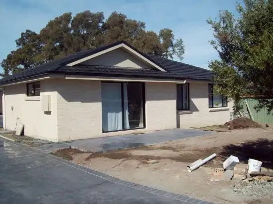 Second view of Homely semi-detached listing, 5 Nichols Avenue, Gorokan NSW 2263
