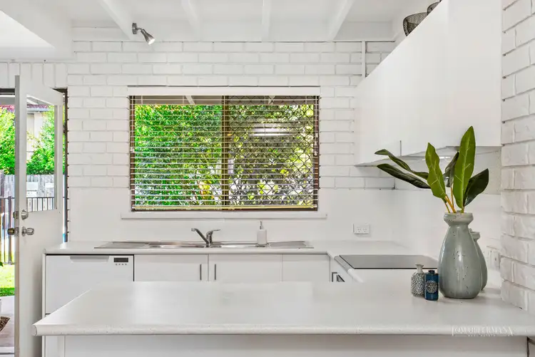Sixth view of Homely unit listing, 5/21-23 Munna Crescent, Noosaville QLD 4566