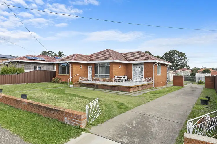35 Ettalong Road, Greystanes NSW 2145