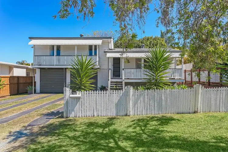 16 Weaber Street, Clontarf QLD 4019