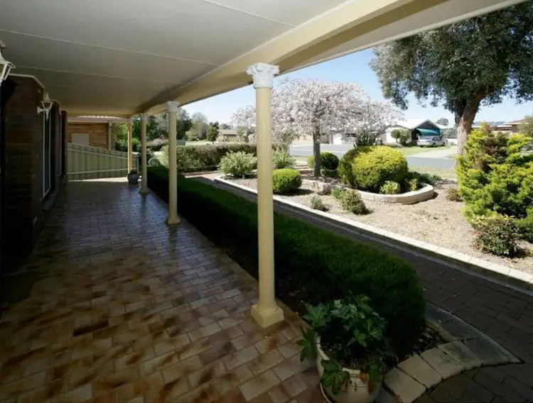 Second view of Homely house listing, 48 Undurra Drive, Glenfield Park NSW 2650