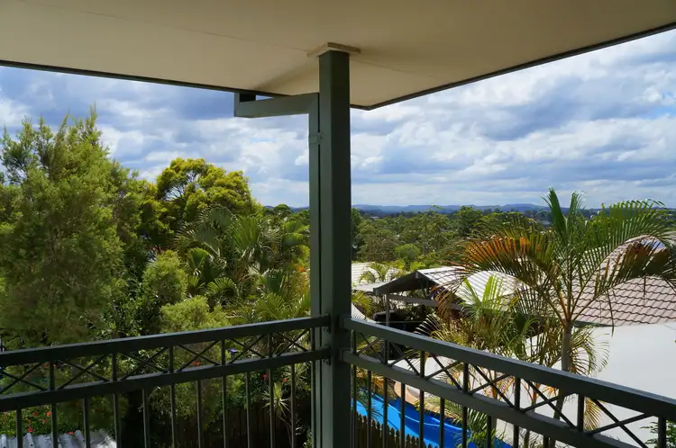 6 Green Hill Court, Sinnamon Park QLD 4073