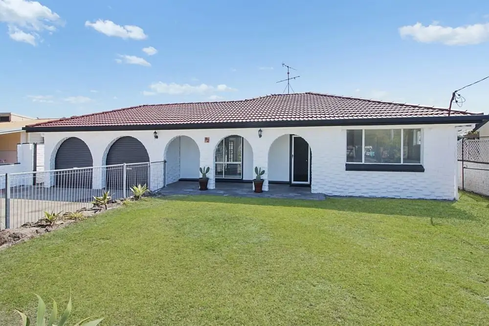 Main view of Homely house listing, 19 Riviera Avenue, Tweed Heads West NSW 2485