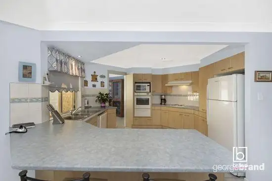 Fourth view of Homely house listing, 33 Highland Crescent, Hamlyn Terrace NSW 2259