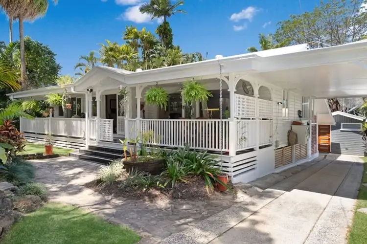 67 Hillview Crescent, Whitfield QLD 4870