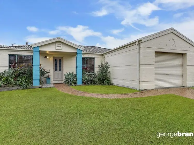 16 Aurora Place, Bateau Bay NSW 2261
