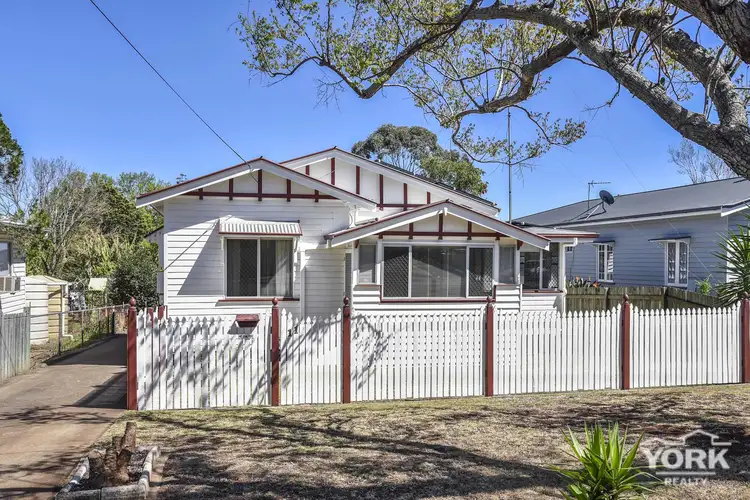 11 Louisa Street