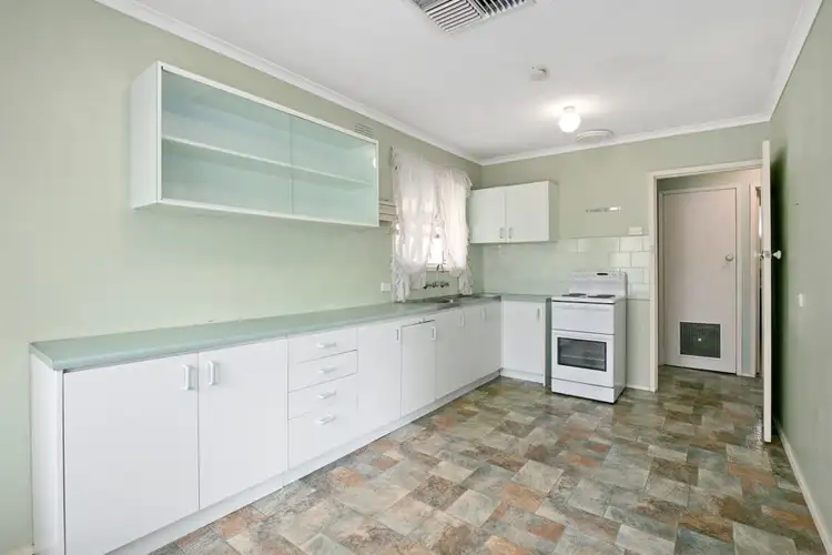 Second view of Homely house listing, 5 Bailey Court, Campbellfield VIC 3061